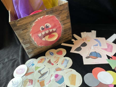 MAKE THEM SPEAK! Teacher's Magic Box MAKE THEM SPEAK! Teacher's Magic Box