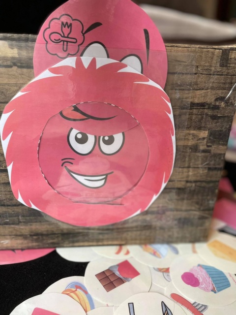 MAKE THEM SPEAK! Teacher's Magic Box MAKE THEM SPEAK! Teacher's Magic Box